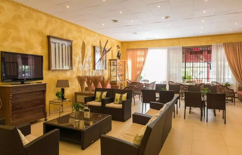 Fotos del hotel Montreal:  4