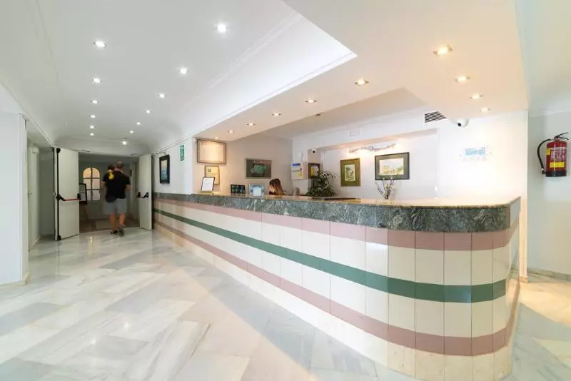 Fotos del hotel Pato Rojo:  2