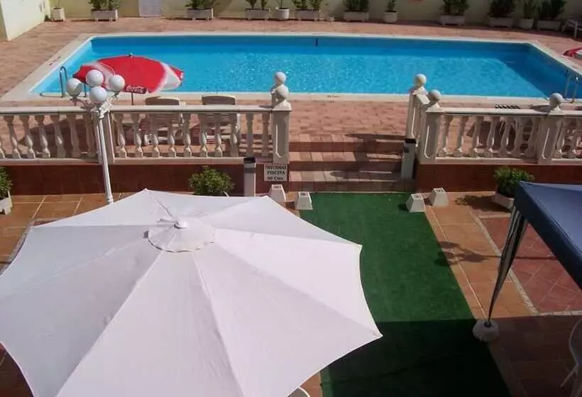 Fotos del hotel Santa Cecilia:  17