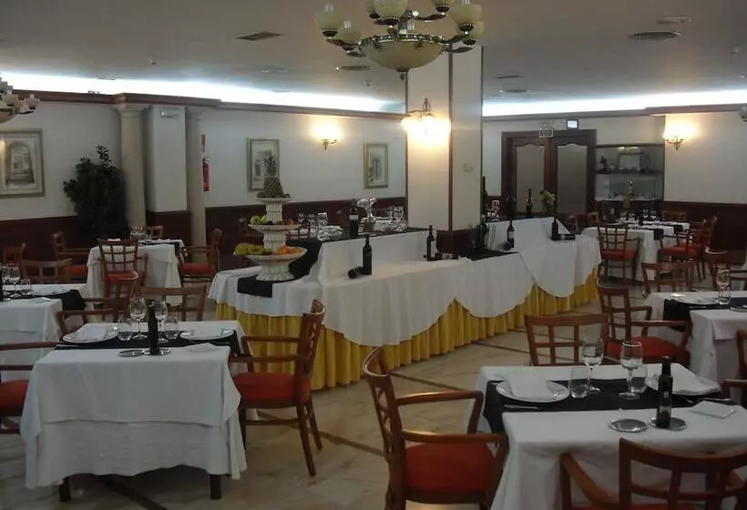 Fotos del hotel Santa Cecilia:  12