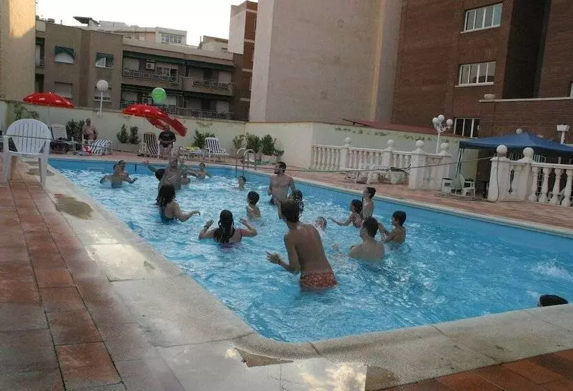 Fotos del hotel Santa Cecilia:  11