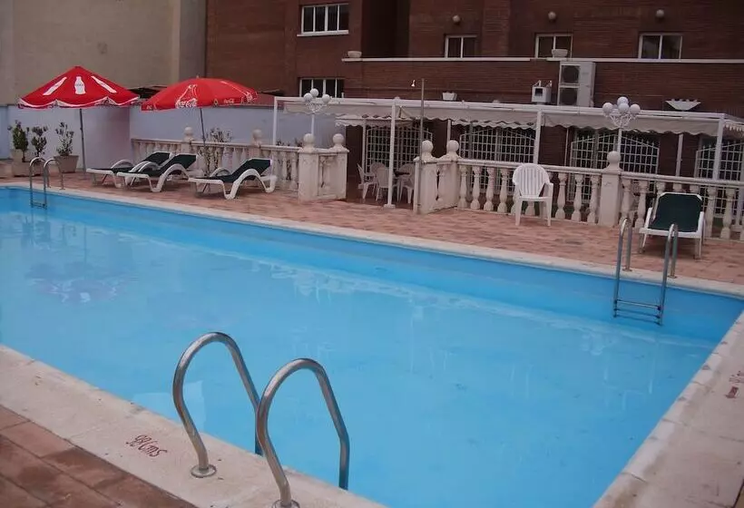 Fotos del hotel Santa Cecilia:  3