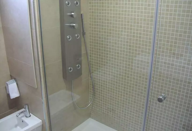 Fotos del hotel Santa Cecilia:  7