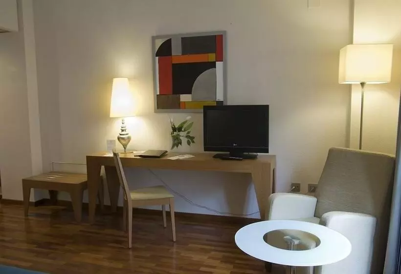 Fotos del hotel Santa Cecilia:  25