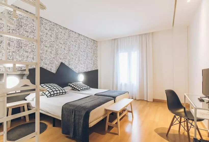 Fotos del hotel Urdanibia Park:  16