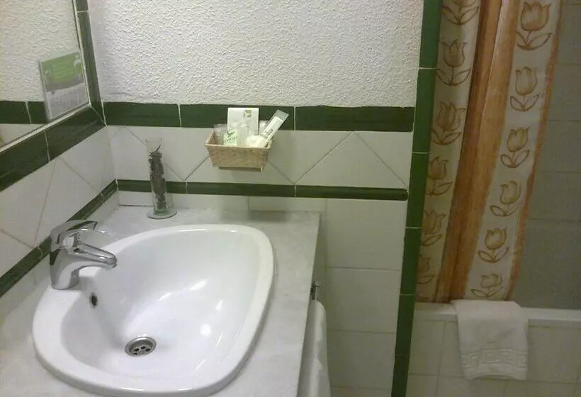 Fotos del hotel Mediterraneo:  5