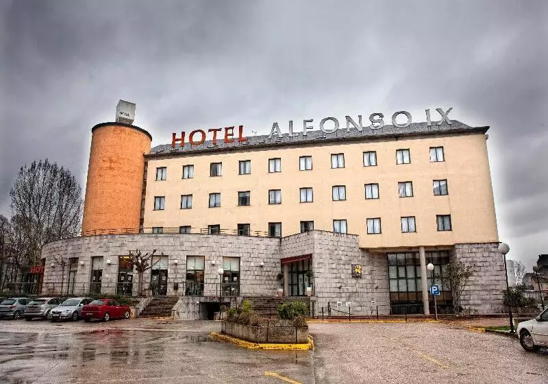 Fotos del hotel Alfonso Ix:  1