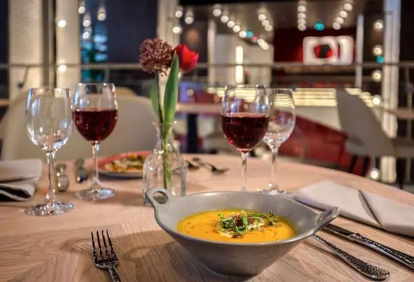 Fotos del hotel Canopy by Hilton Madrid Castellana:  16