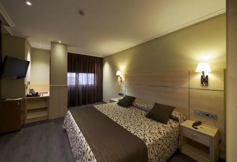 Fotos del hotel Francisco Ii:  19