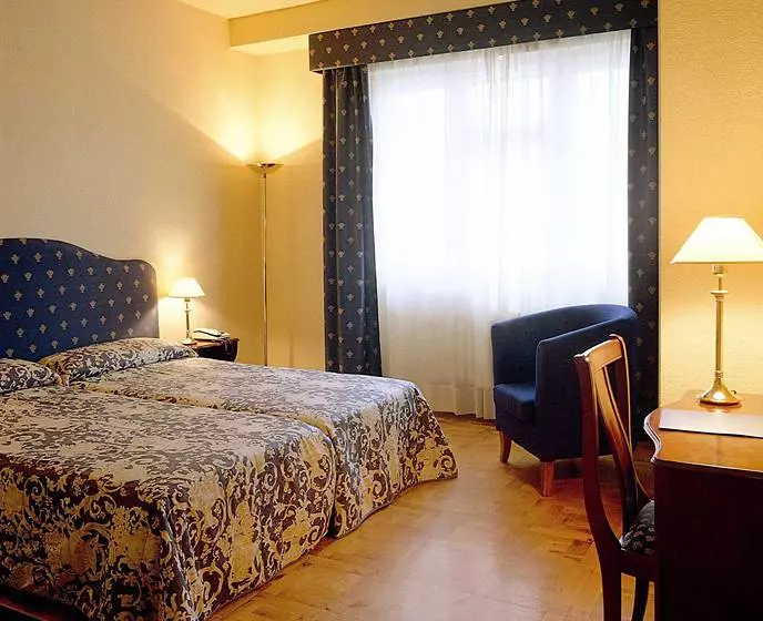 Fotos del hotel Sercotel Leyre:  11