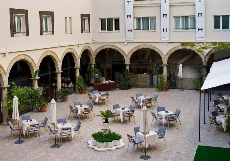 Fotos del hotel Trh Ciudad De Baeza:  16