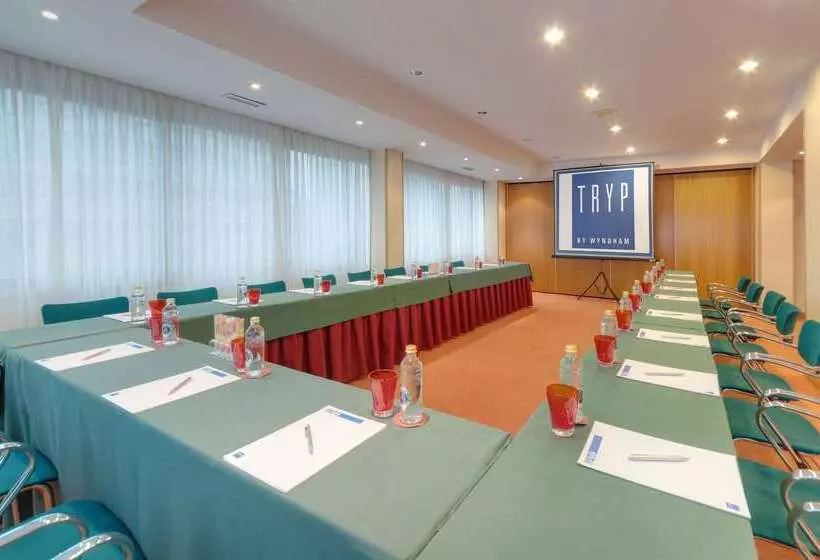 Fotos del hotel Vigo Los Galeones Affiliated By Meliá:  19