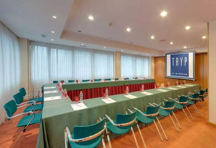 Fotos del hotel Vigo Los Galeones Affiliated By Meliá:  23