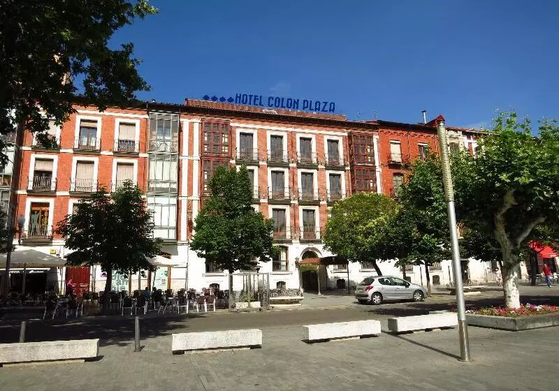 Colón Plaza