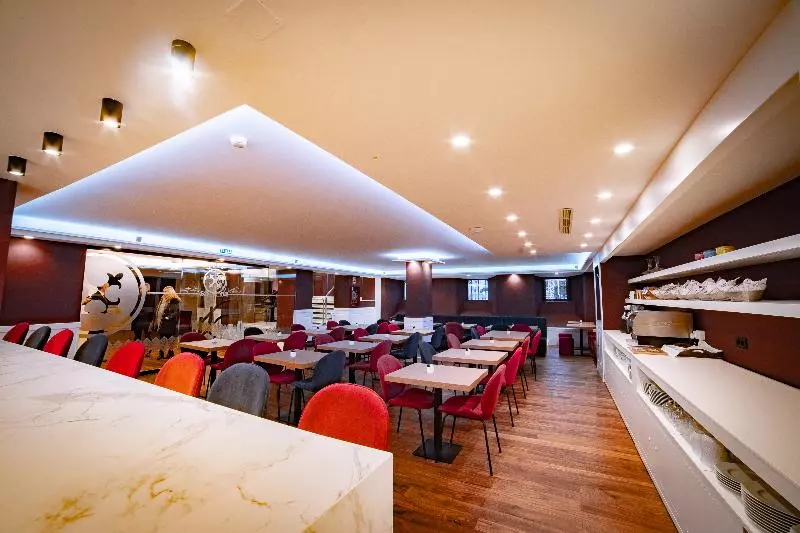 Fotos del hotel Colón Plaza:  4