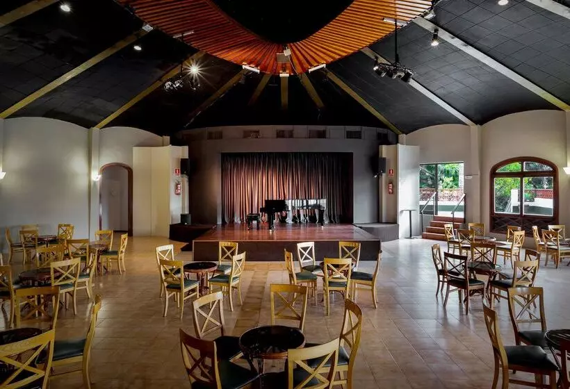 Fotos del hotel Parque San Antonio:  7