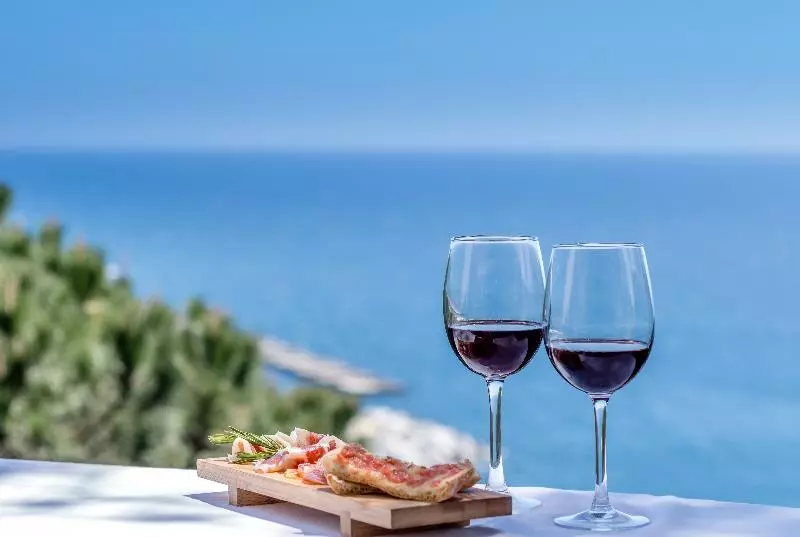 Fotos del hotel Montjoi By Brava Es:  9