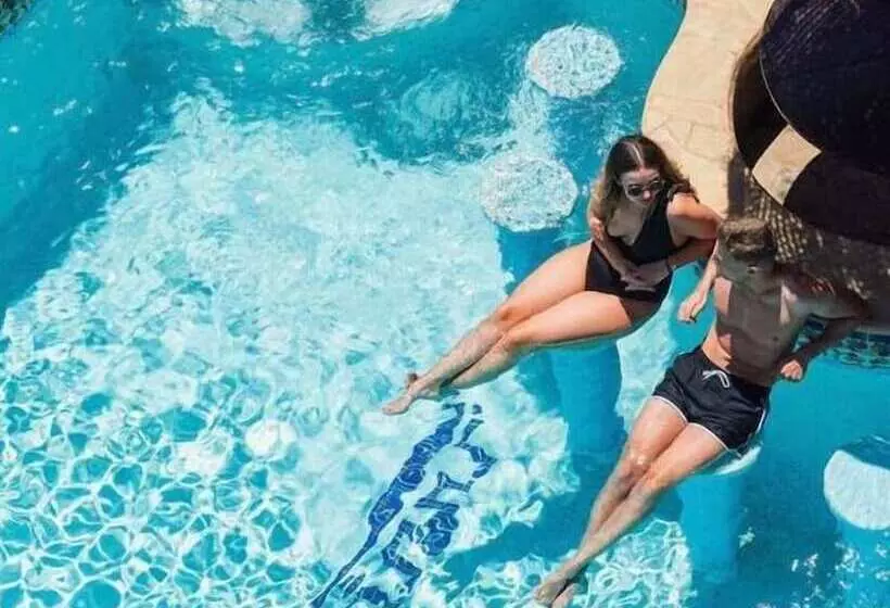 Fotos del hotel Pikes Ibiza:  1