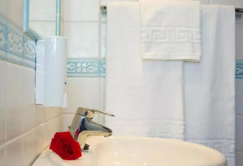 Fotos del hotel Villa Singala:  3