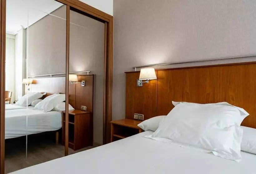 Fotos del hotel Ciudad De Compostela:  2