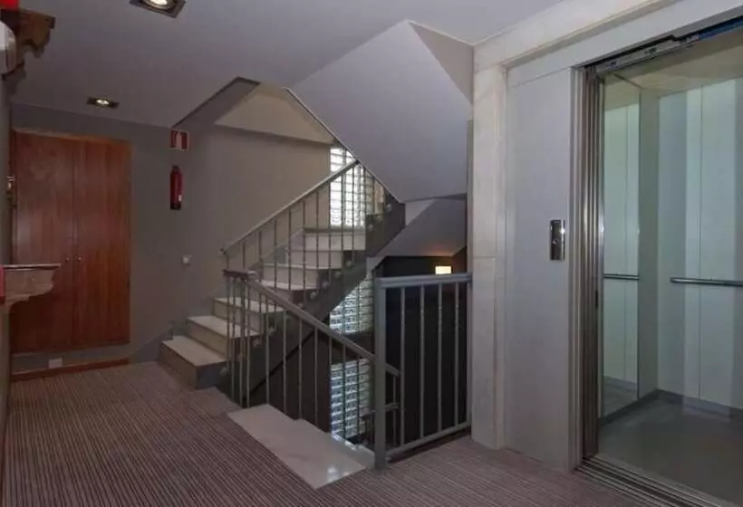 Fotos del hotel Vetusta:  3