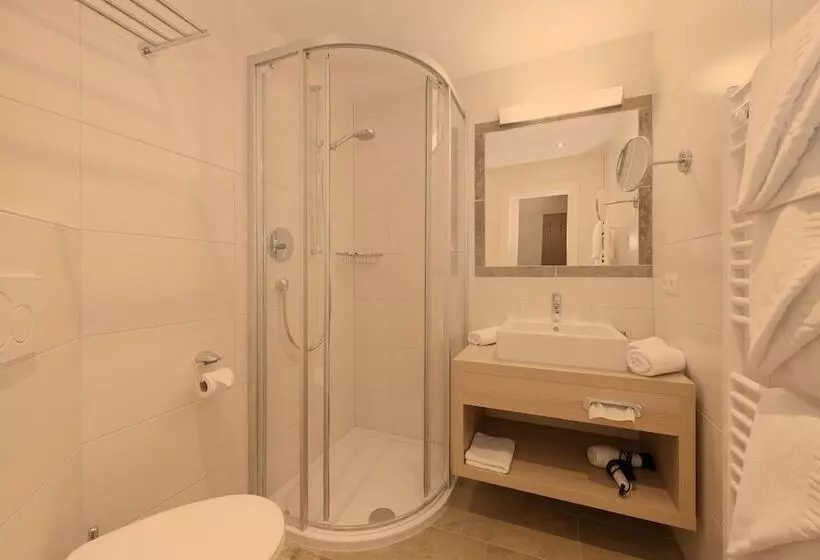 Fotos del hotel Ferienhotel Tyrol Söll Am Wilden Kaiser:  15