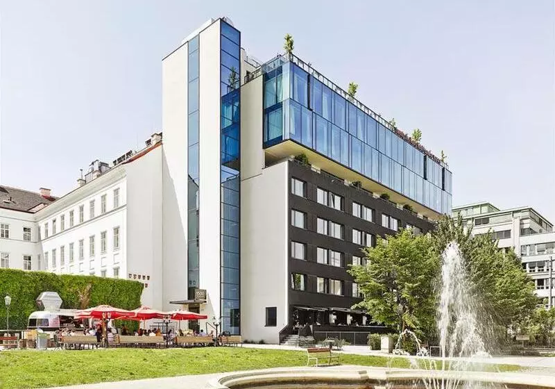 25hours  Beim Museumsquartier