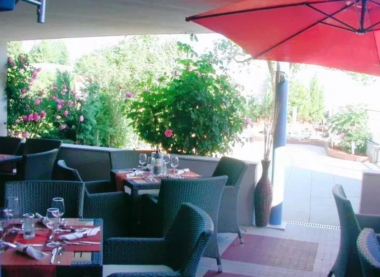 Fotos del hotel Aragia:  14