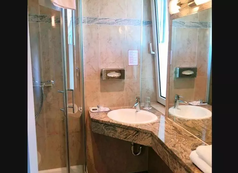 Fotos del hotel Aragia:  8