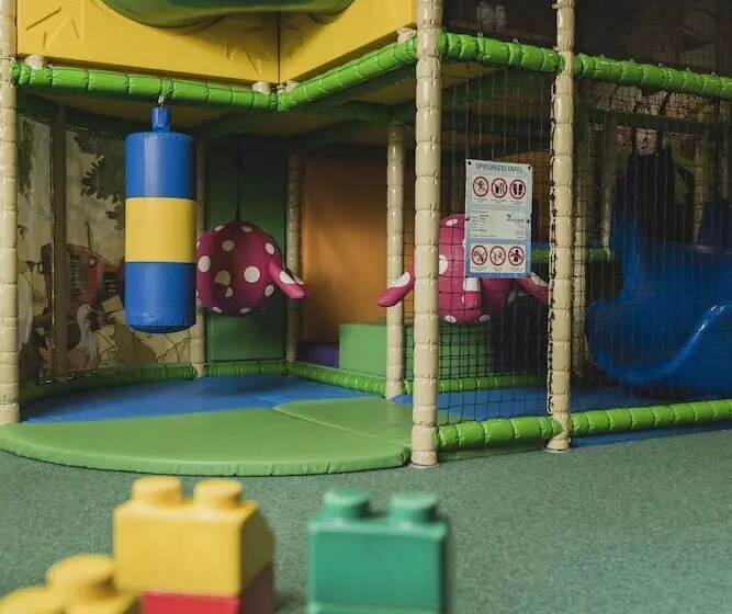 Fotos del hotel Neuhaus Zillertal Resort:  6