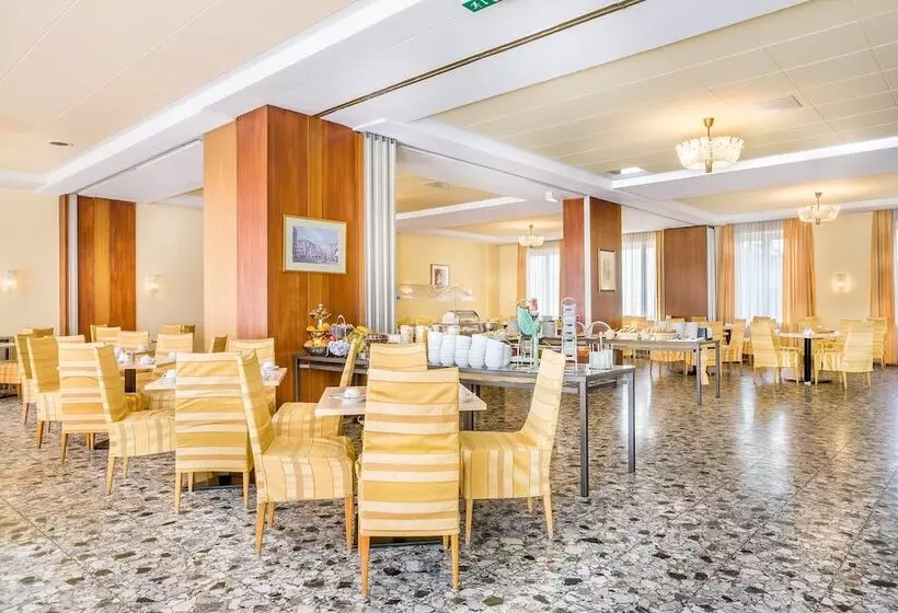 Fotos del hotel Novum Hotel Prinz Eugen:  4