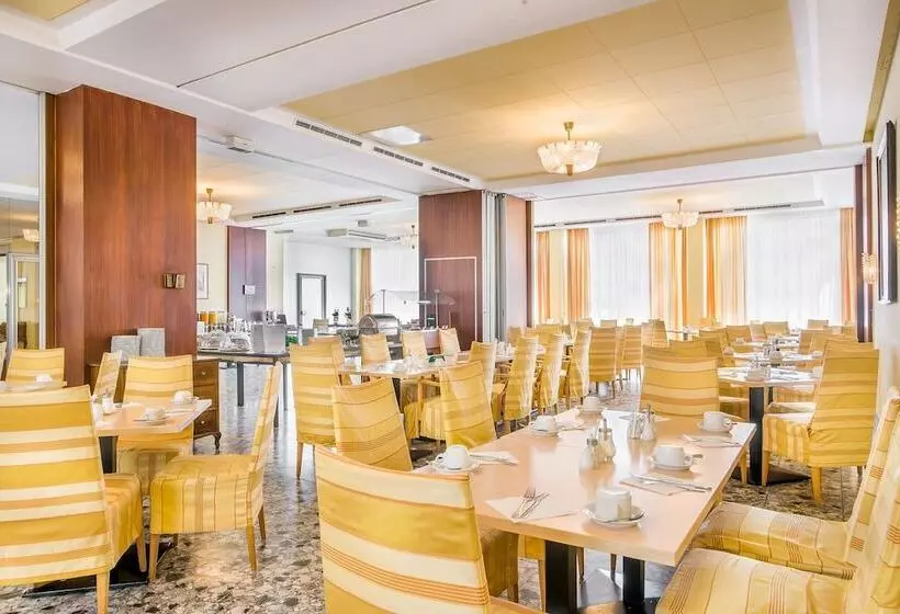 Fotos del hotel Novum Hotel Prinz Eugen:  16