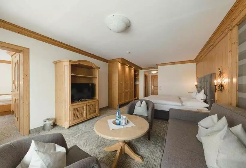 Fotos del hotel Schwarzer Adler - Sport & Spa:  25