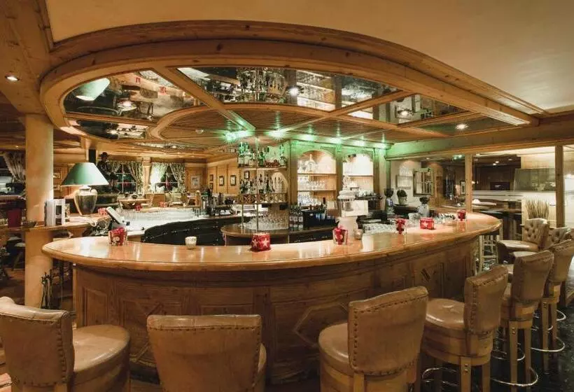 Fotos del hotel Schwarzer Adler - Sport & Spa:  7