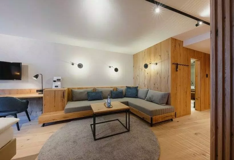 Fotos del hotel Schwarzer Adler - Sport & Spa:  16