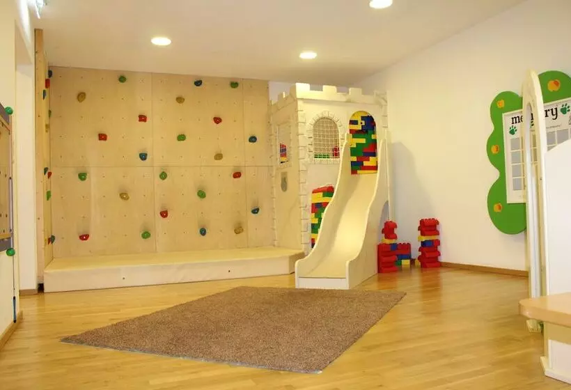 Fotos del hotel Sonnenburg:  12