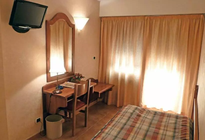 Fotos del hotel Bellpi:  15