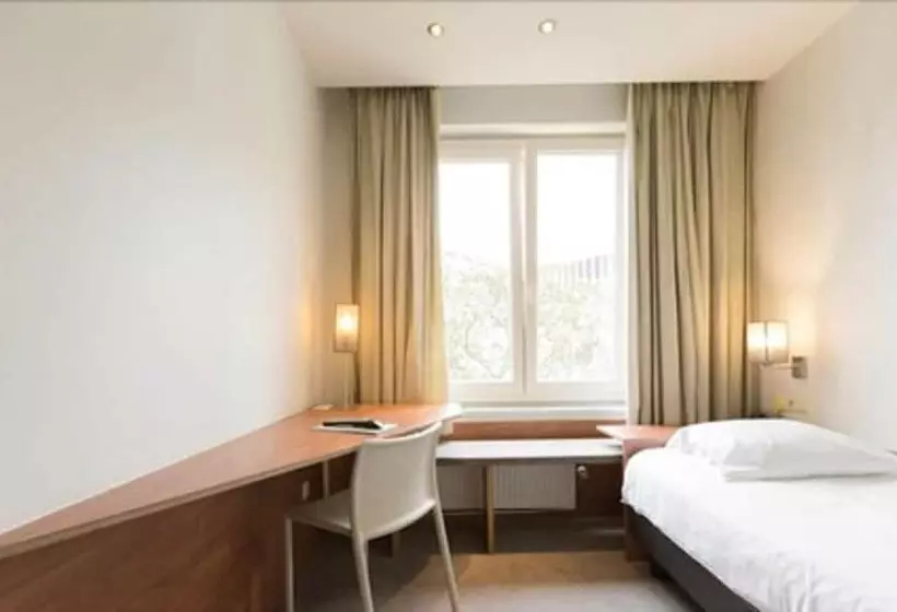 Fotos del hotel Du Congres:  1