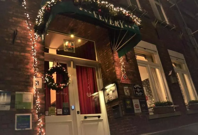 Fotos del hotel Fevery:  6