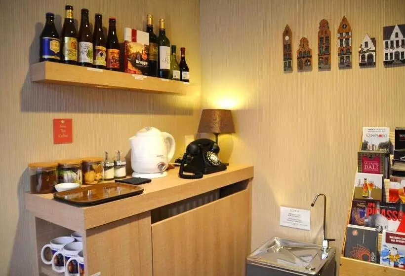 Fotos del hotel Fevery:  10