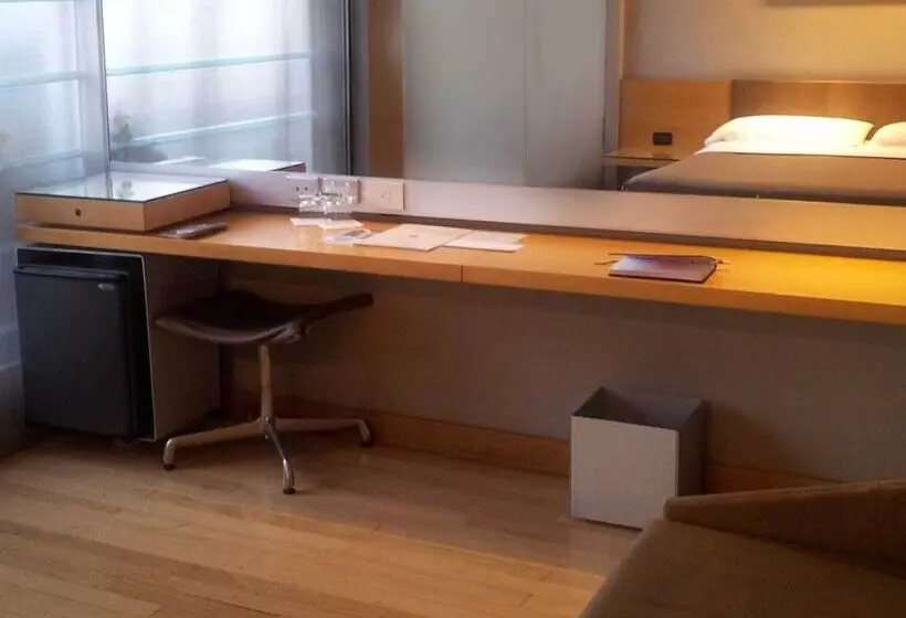 Fotos del hotel Htl Urbano:  10