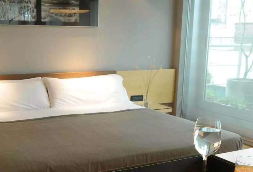 Fotos del hotel Htl Urbano:  2