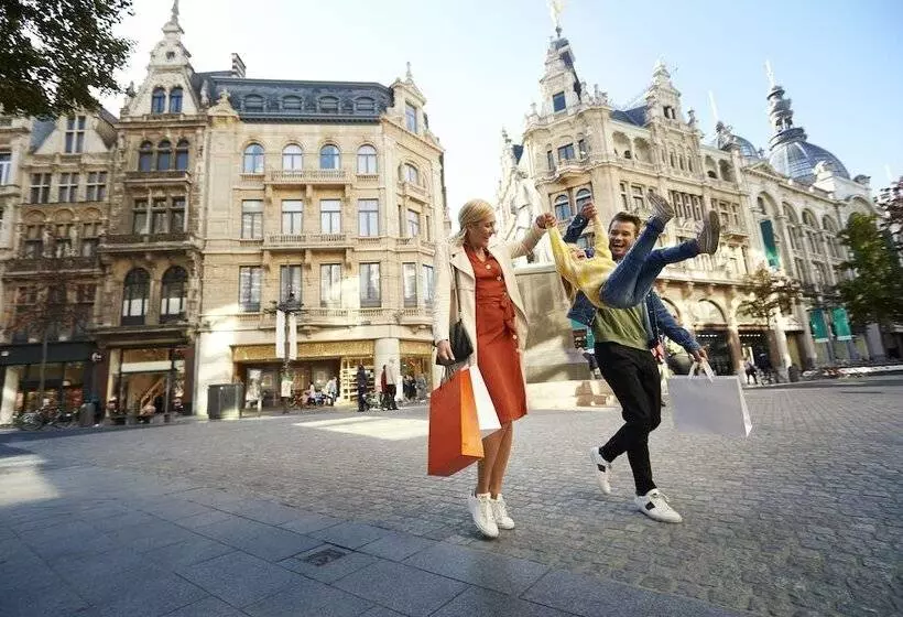 Fotos del hotel Ibis Antwerpen Centrum:  4