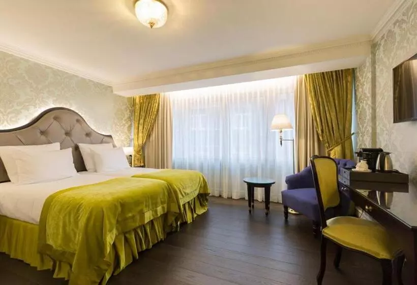 Fotos del hotel Stanhope  By Thon S:  18