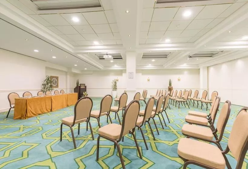 Fotos del hotel Stanhope  By Thon S:  11