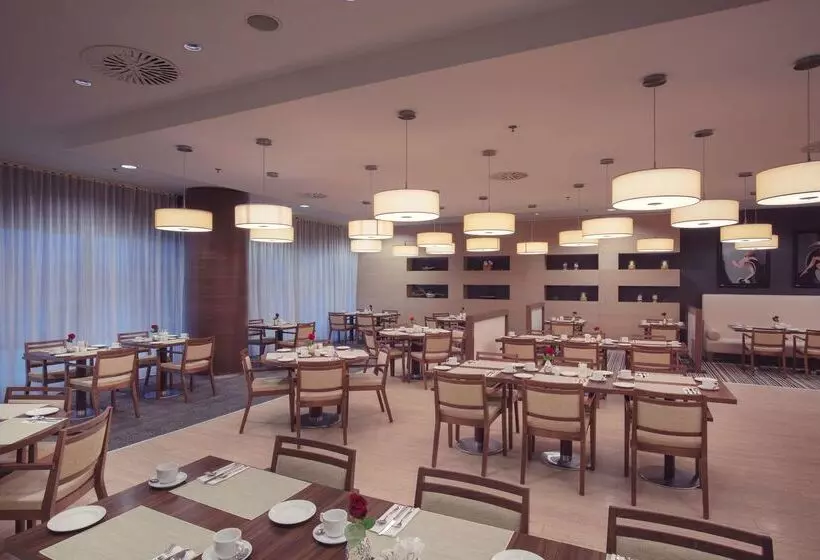 Fotos del hotel Doubletree By Hilton  Kosice:  9