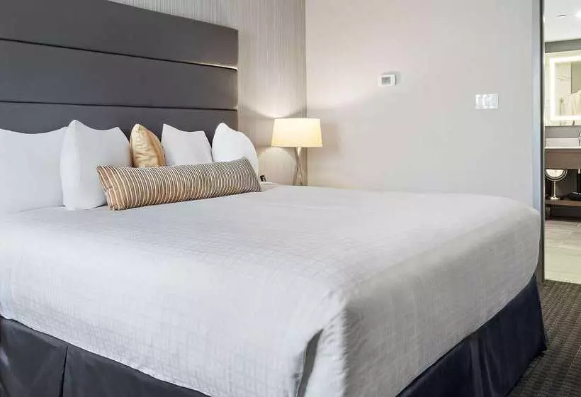 Fotos del hotel Best Western Premier Calgary Plaza  & Conference Centre:  19