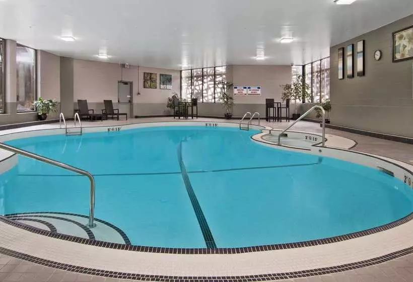 Fotos del hotel Best Western Premier Calgary Plaza  & Conference Centre:  2