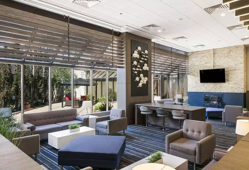 Fotos del hotel Best Western Premier Calgary Plaza  & Conference Centre:  12