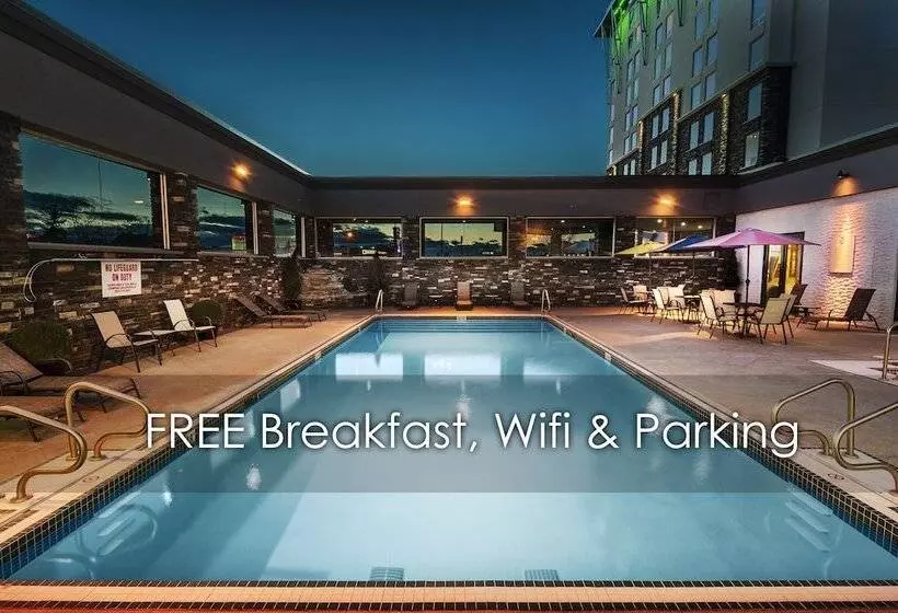 Fotos del hotel Carriage House  And Conference Centre:  6